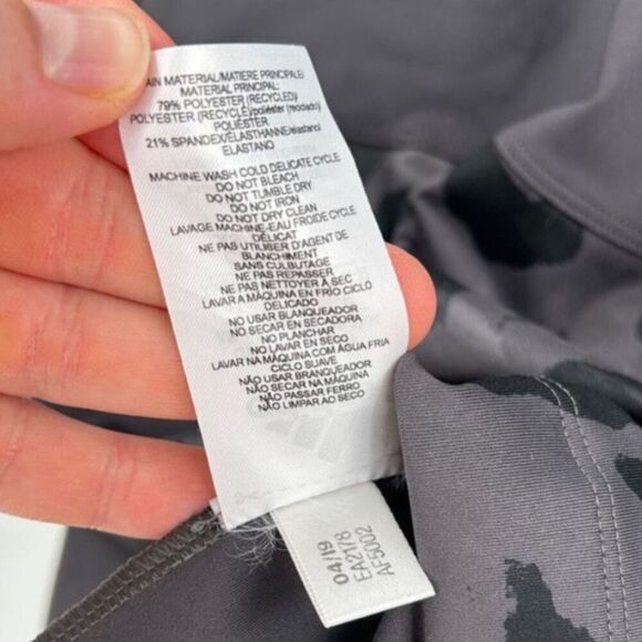 Adidas by Stella McCartney Run Utility Tee Black XS - Picture 7 of 12